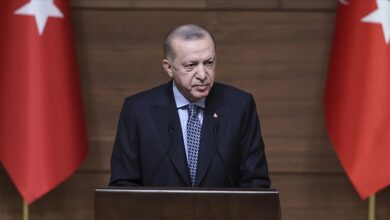 صورة أردوغان: لا نقبل إملاءات بشأن قدراتنا الدفاعية و نأمل حل قضية F-35 مع بايدن