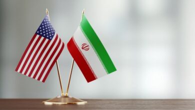 صورة خبير إيراني: بايدن يرغب في اقتداء طهران بالنموذج التركي