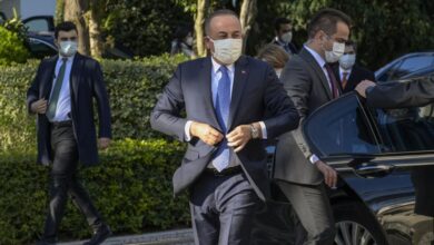 صورة وفد تركي يتجه إلى مصر مطلع مايو