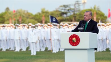 صورة أردوغان: العالم كله يشيد بنجاح طائراتنا المسيرة المسلحة