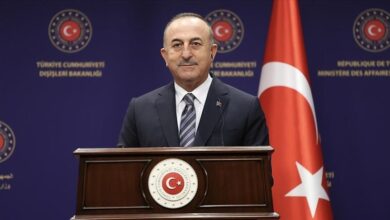 صورة وزير خارجية تركيا: سنفعل ما يلزم لتطهير شمال سوريا من إرهابيي PKK/YPG