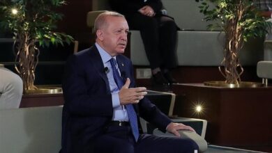 صورة أردوغان: أبلغنا أصدقاءنا برفضنا انضمام فنلندا والسويد إلى “الناتو”