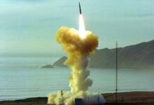 صورة البنتاغون يوقع عقدًا مع شركة بوينج لتحديث مخزونات الصواريخ الباليستية الأمريكية