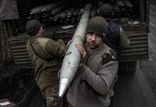 صورة واشنطن تعلن مساعدات عسكرية جديدة لأوكرانيا بـ2.2 مليار دولار